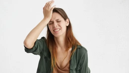 Dor de Cabeça Frequente: O Que Pode Ser e Quando Virar Alerta